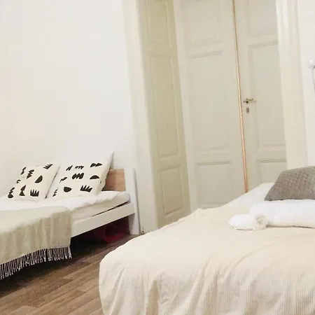 Homestay Flat Praha *